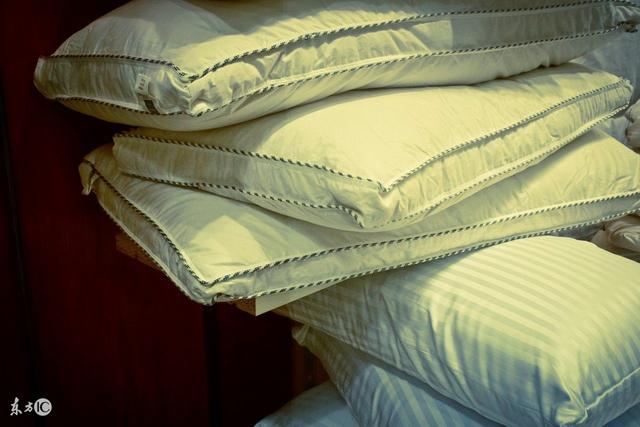 ▲男主枕头下“放上”此宝，一年从头旺到尾！