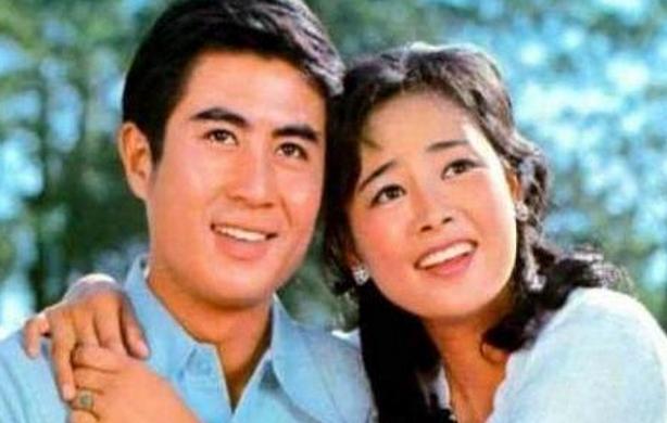 张芝华▲被“逼”离婚，流落街头，郭凯敏前妻张芝华的报复手段“真解恨”