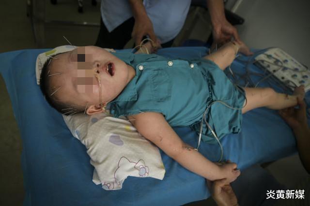 炎黄新媒|女儿重病不愈变植物人,妻子患精神分裂一把火将唯一的家烧光,他满脸绝望…