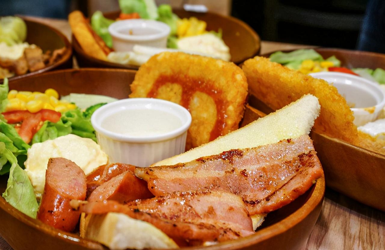 |韩国女人做饭，日本女人做饭，中国女人做饭，没对比就没伤害！