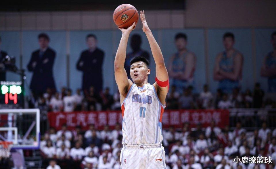 『吴冠希』再见范子铭,本土超级中锋合同即将到期!首钢和北控谁能签下?