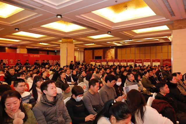 首开当红，势不可挡！纽宾凯·麓院实力燃爆全城