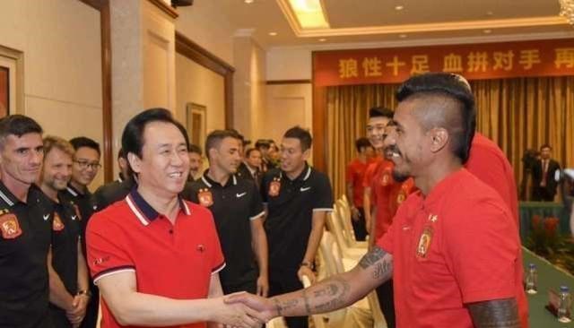 中国足协@中超可能在4月份重新开启，3队争夺冠军，3队在保级，鲁能或偷袭