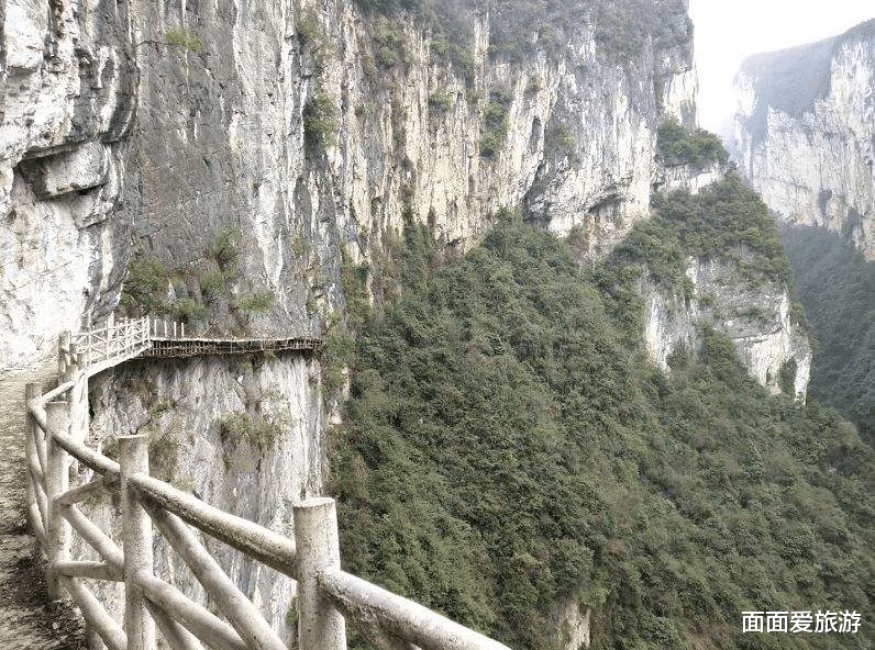 湖北|湖北一“废弃”景区，耗资5000万景色媲美张家界，如今却无人看管