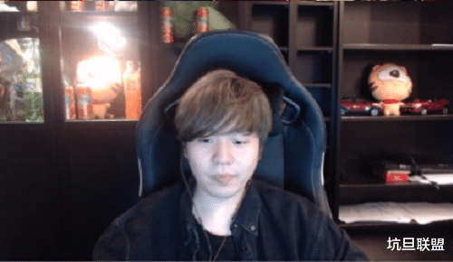 『ig』IG出局后，Rookie令人心疼，一夜未睡还不忘出来祝福LPL