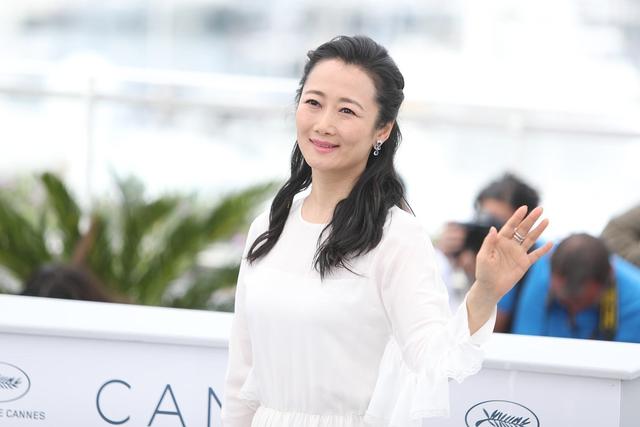 贾樟柯|她是国际影后：不生子不吃晚饭，只为不变老，42岁却老态尽显