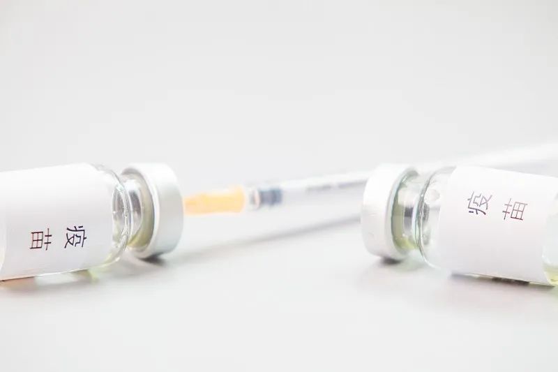 火星|“天问一号”探测器传回地月合影;人类首次发现火星上巨型沙丘在移动丨科技早新闻