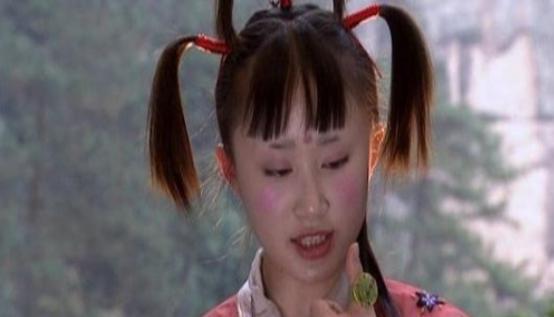 「乔峰」天龙八部中，乔峰可以把天山童姥打败吗？通过丁春秋可知晓答案