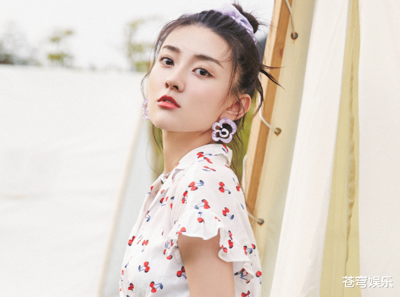 以家人之名|《以家人之名》班底再拍新剧,网传张新成梁洁主演,剧情太有趣了