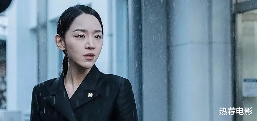 「申惠善」一上映就登顶日票房榜首，这部新片韩国观众打出了9.8分！