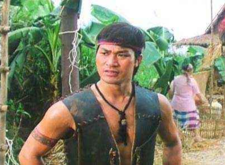 『成龙』成龙都惧怕的“高手”,曾获陆军上校军衔,却因踢伤了她内疚退圈