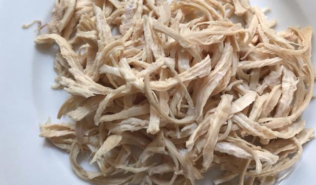 #面条#天热吃这面真爽，成本不到5块钱，我每天1大碗，总也吃不腻