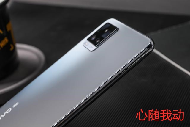 |手机不带套裸奔是一种什么体验？