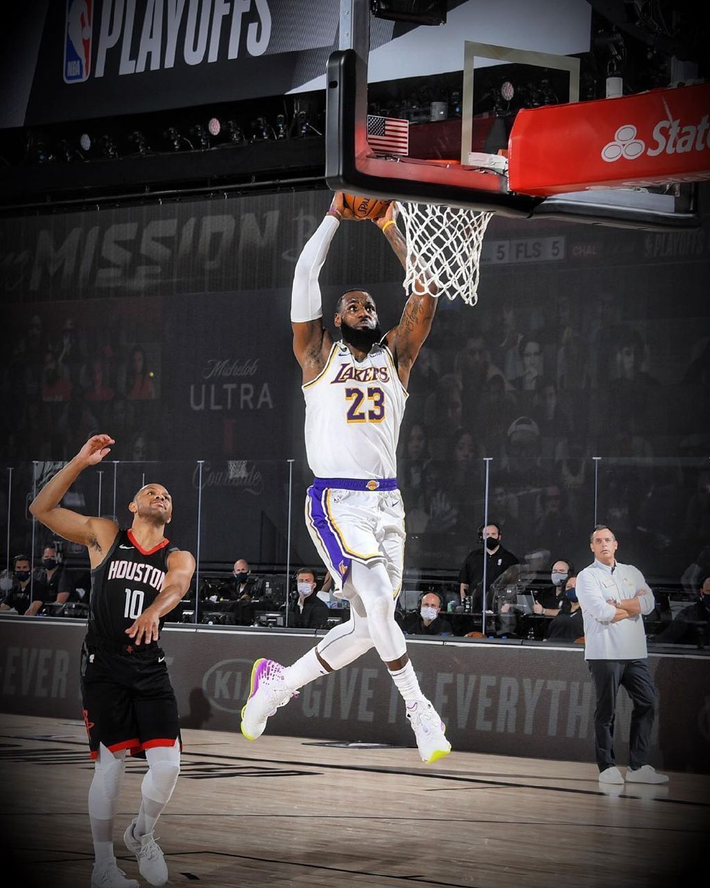 勒布朗·詹姆斯|拿MVP又有何用？率湖人赢球后，詹姆斯再放豪言，字母哥扎心不？