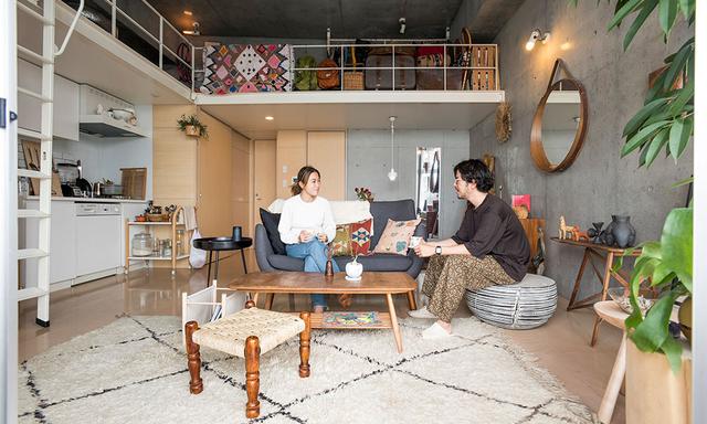 |夫妻买下36平方米房子，卧室只有5个㎡，上楼全靠爬