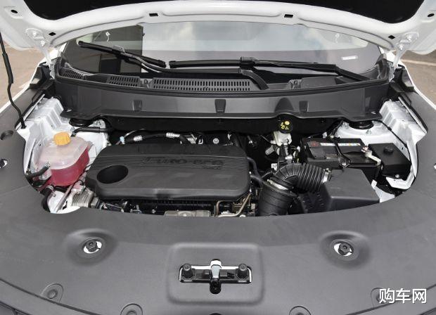 「东风小康风光」被认可的中型SUV,上市42个月卖了45万辆,现由8.09万跌至6万多