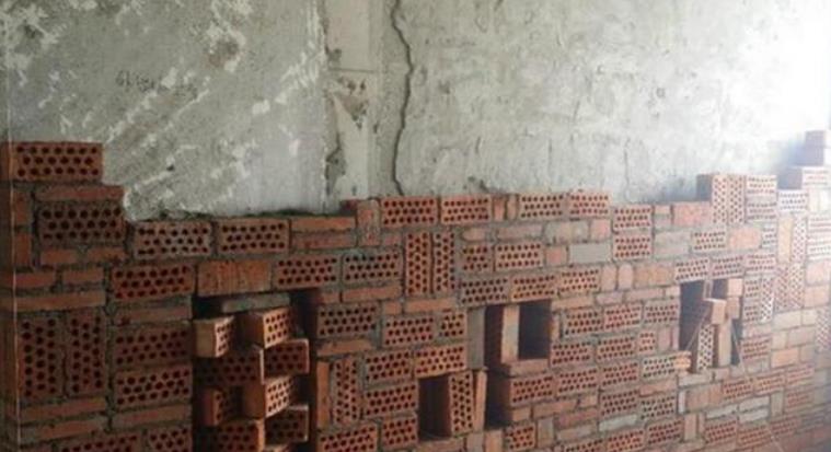 这是我见过最贵的新砌墙体了,就连业主自己都说,成本很高