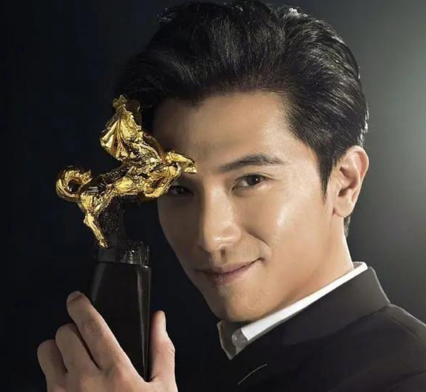 陈思诚▲他的“项羽”一角至今无人超越,46岁被陈思诚拽去救场,不料却爆红全国!