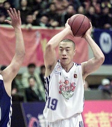 「马健」中国男篮的悲哀！有NBA实力却进不了国家队，领导：你太难管