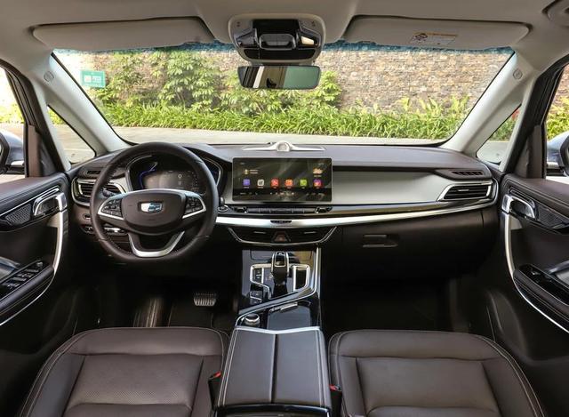 【吉利嘉际】14万选什么车?吉利嘉际还是别克GL6?带你详细剖析两车优劣