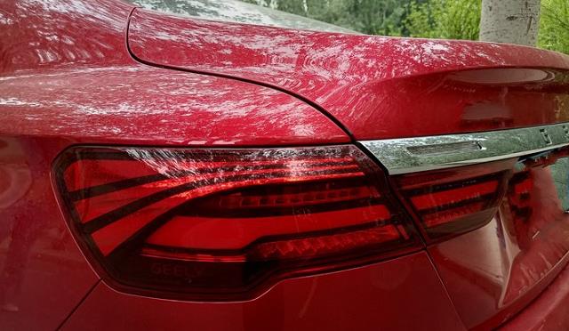 『吉利汽车』“国产一哥”发力,30天卖出8502辆,油耗5L跌至不足7万,没白等