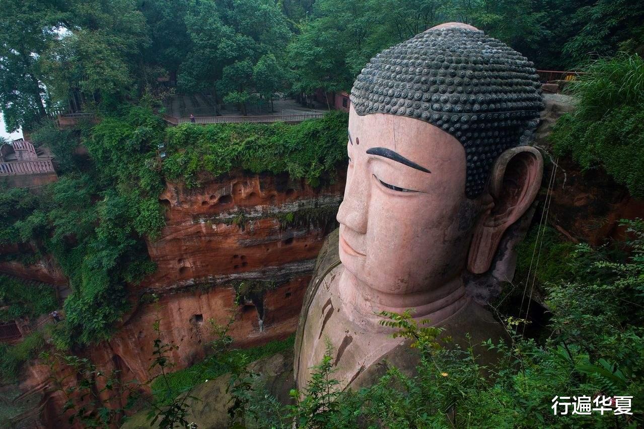 「相机」除了乐山大佛,四川还有一座“世界第一立佛”,它的身世至今是谜