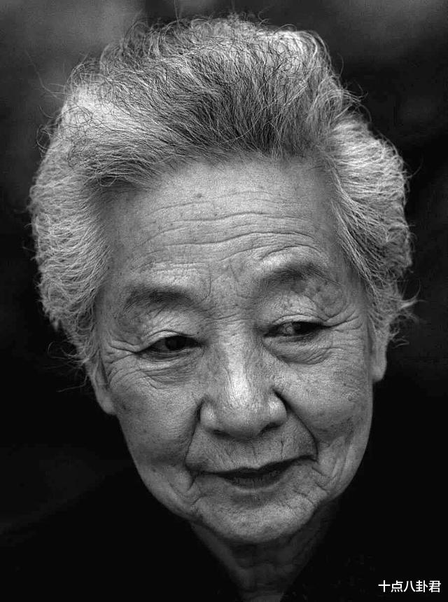 于蓝▲于蓝:今年虚岁100岁,与田方恩爱34年,田方去世给她留下200元钱