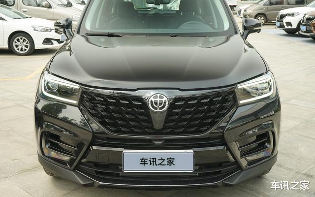 『中华v7』被遗忘的\中国宝马\，亏损36亿还不死心，5月销量仅16台