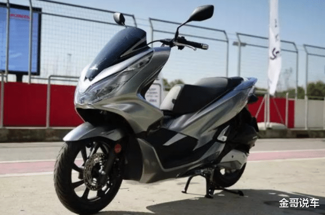 sm|这款150cc踏板车售价近3万,9年销量高达14万,它到底有什么魅力