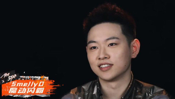 海陆@说唱听我的：魔动闪霸唱的歌太魔性了，让人不自觉的开启单曲循环模式！