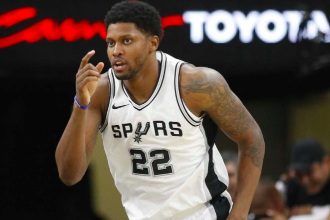 保罗@4换1！保罗空降西部豪强？坏消息啊！湖人又有大麻烦了