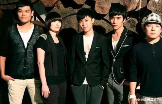 「飞儿」曾经很红，主唱离开后人气不在的4支华语乐队，最后一支自作自受