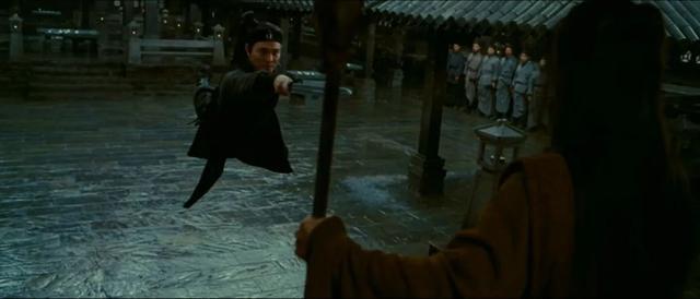 李连杰|陈道明梁朝伟作配，众星拱月般捧出李连杰，从此开启中国大片时代