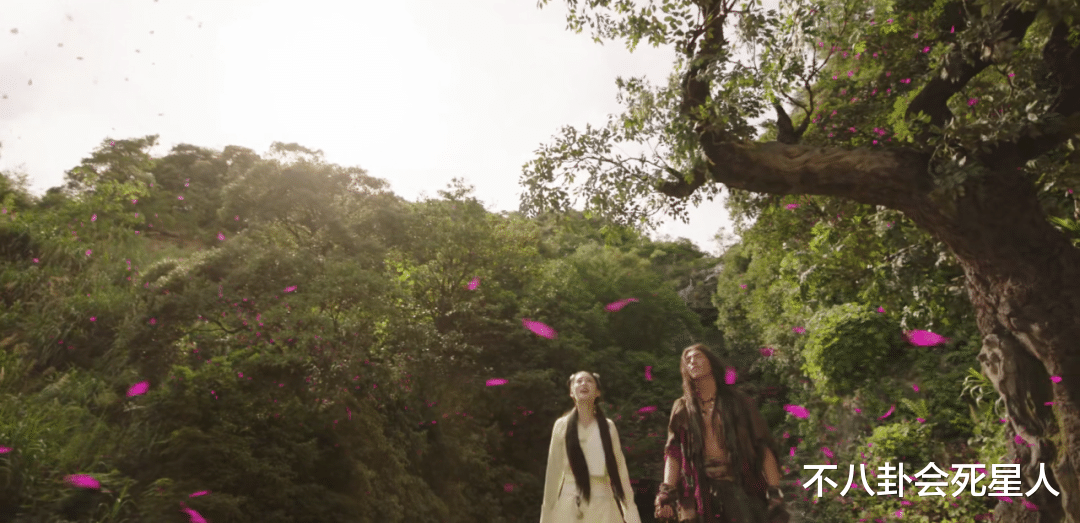 李沁|《狼殿下》空降播出，李沁脸和脖子色差大，特效很假发套明显