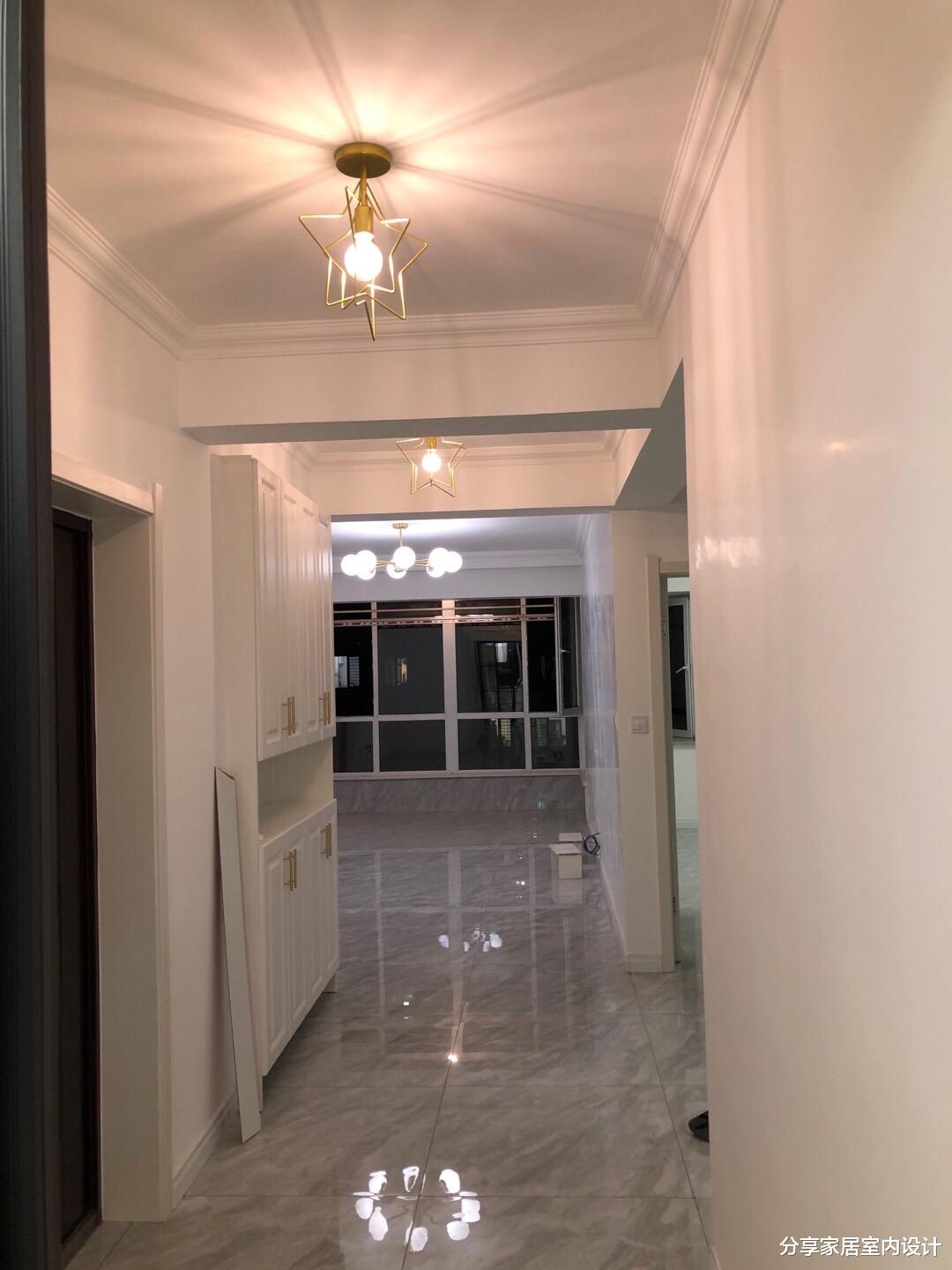 「」硬装结束，全屋不做吊顶非常满意，花了6W家人都说一点都不亏！