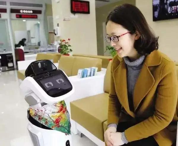 裁员|全球银行业大裁员，铁饭碗也不保了，金融专业还能学吗