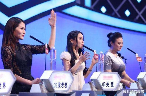 非诚勿扰|非诚勿扰：民航机长牵手爆灯女孩，6年后现状曝光，网友羡慕不已