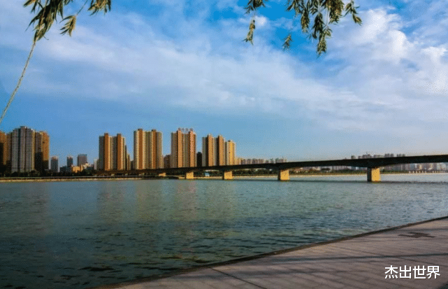 陕西|陕西投资11亿，建成西北最大的人工湖，景色完全不比西湖低