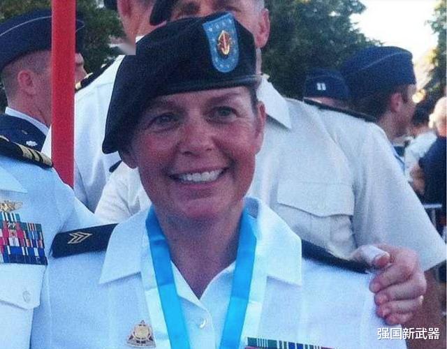 【零号病人】美国女军人是全球新冠肺炎“零号病人”？面临着死亡威胁，本尊现身怒斥