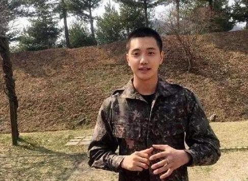 天天向上|当年离开天天向上的小五,拿着汪涵的银行卡磕头跪谢,如今怎样了