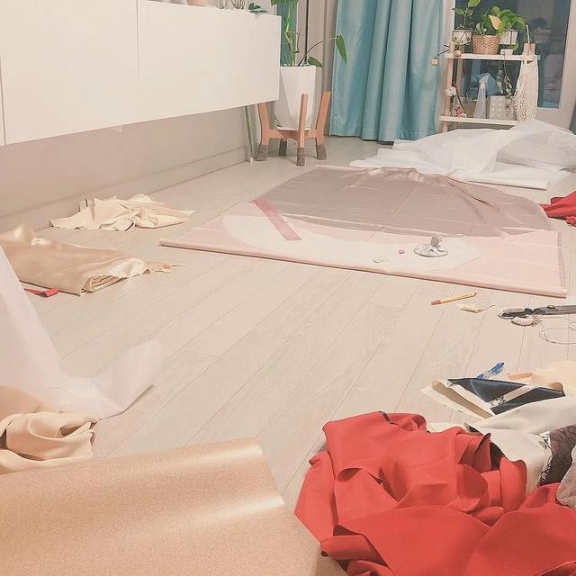 【】韩国30岁单身女孩，公开独居十年的公寓火遍油管：自由工作的日子，真的太爽了