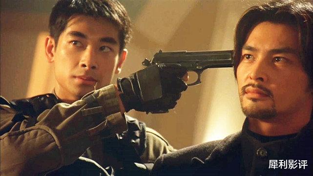 赵文卓：禁播22年，堪称“暗黑版”《中南海保镖》，赵文卓的巅峰之作