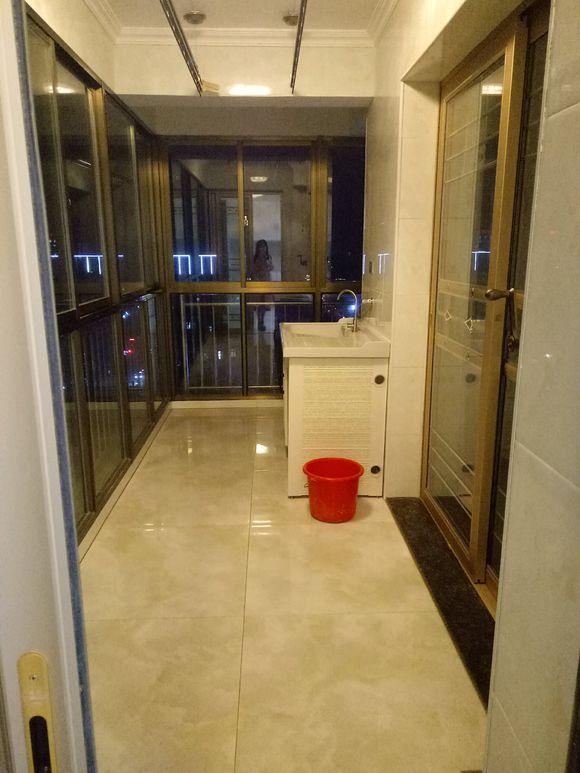 一个人辛苦了大半年终于装好了，定好下月搬家，140平花17万