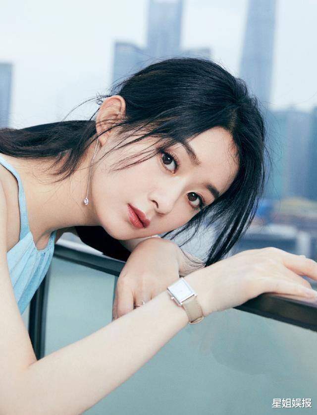赵丽颖|为品牌带货？赵丽颖录《中餐厅》37度穿羊绒套装，还带了全自动洗衣机