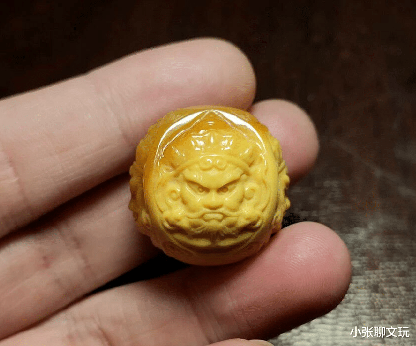 文玩|2021年贬值可能最快的五种文玩，现在几千未来几十，玩家们尽量少购买