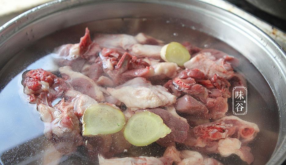 【腐竹】夏至到了，这肉要多吃，比牛肉羊肉强，滋补不上火，焖一锅特馋人