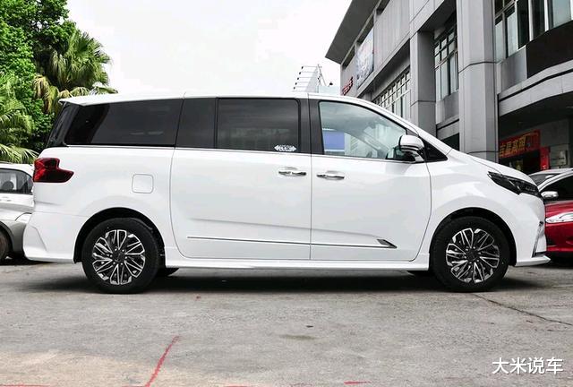 「长安汽车」这才是男人的车!车长近5米2+航空座椅,自带350扭矩,比奥德赛霸气