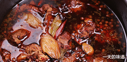 [羊蝎子]这样的羊蝎子你能吃多少？多给家人吃一吃，一周3次，身体杠杠的