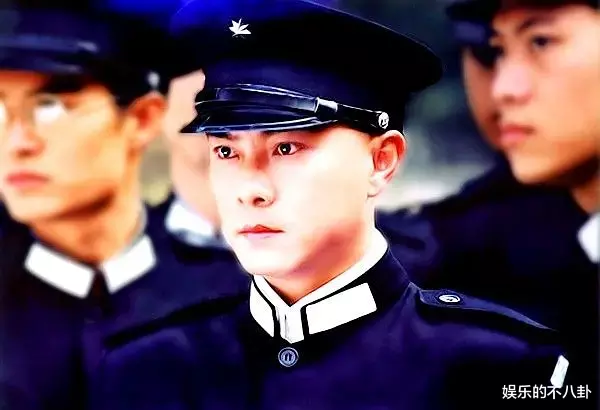 张卫健|张卫健演过的3个反派角色，第二个比主角片酬高，最后一个和刘德华有关！