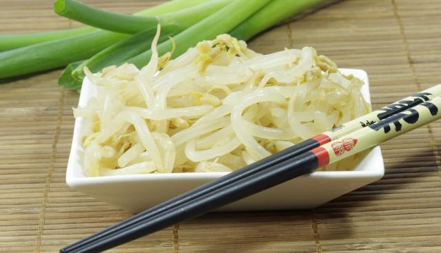 【咳嗽】4种食物对肝很“友好”!平时适当吃一吃,可以养肝